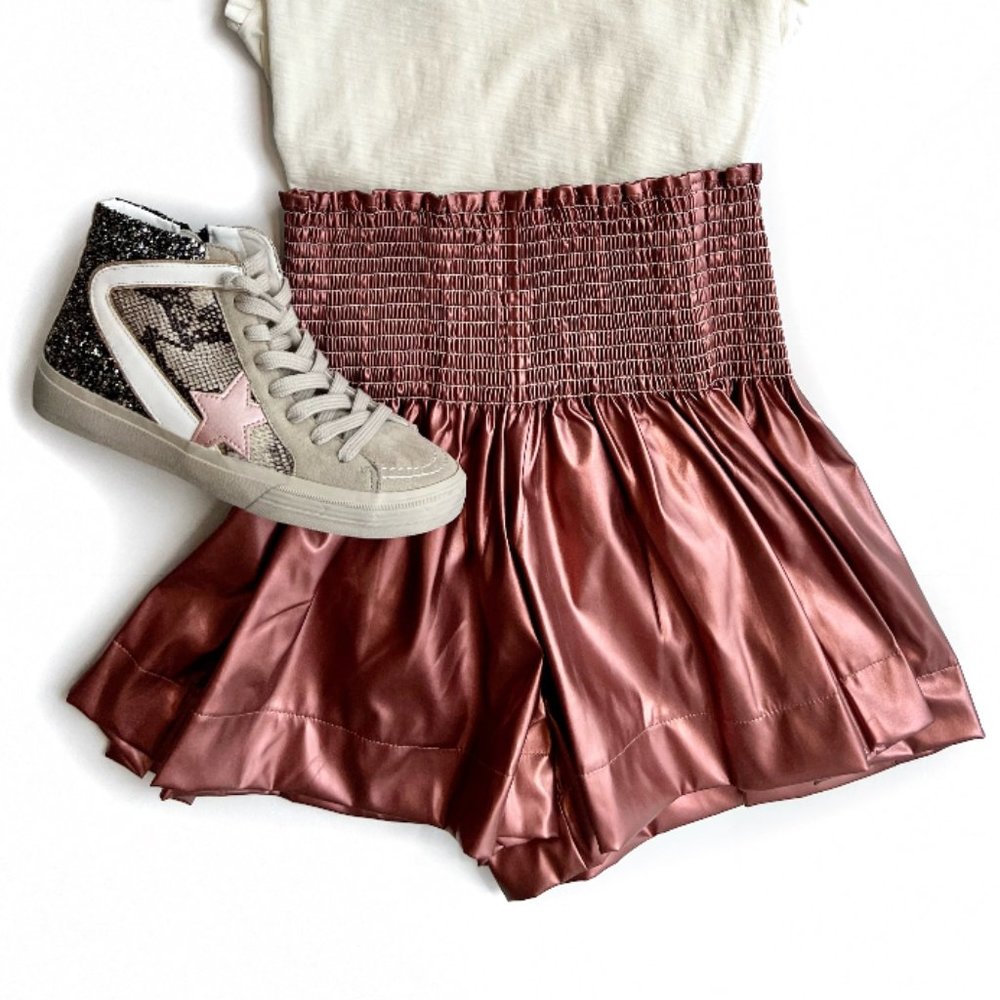 Leather swing short- rust